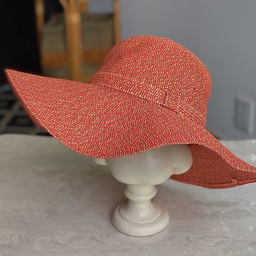 Sun hat - Picture 2 of 3
